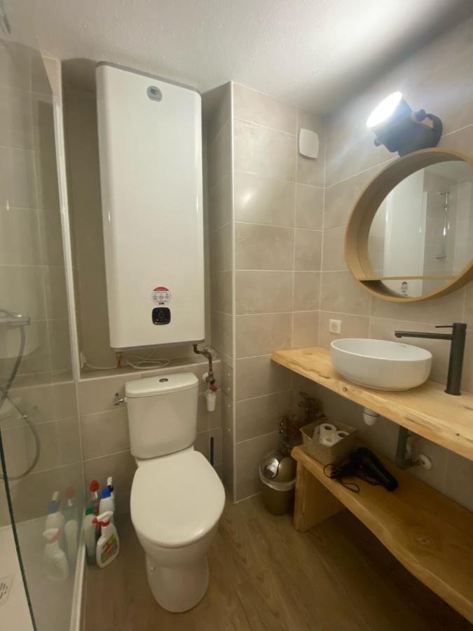 Appt chaleureux idéal pour 4 personnes au pied des pistes - draps et linges de toilette non fournis La Mongie Esterno foto